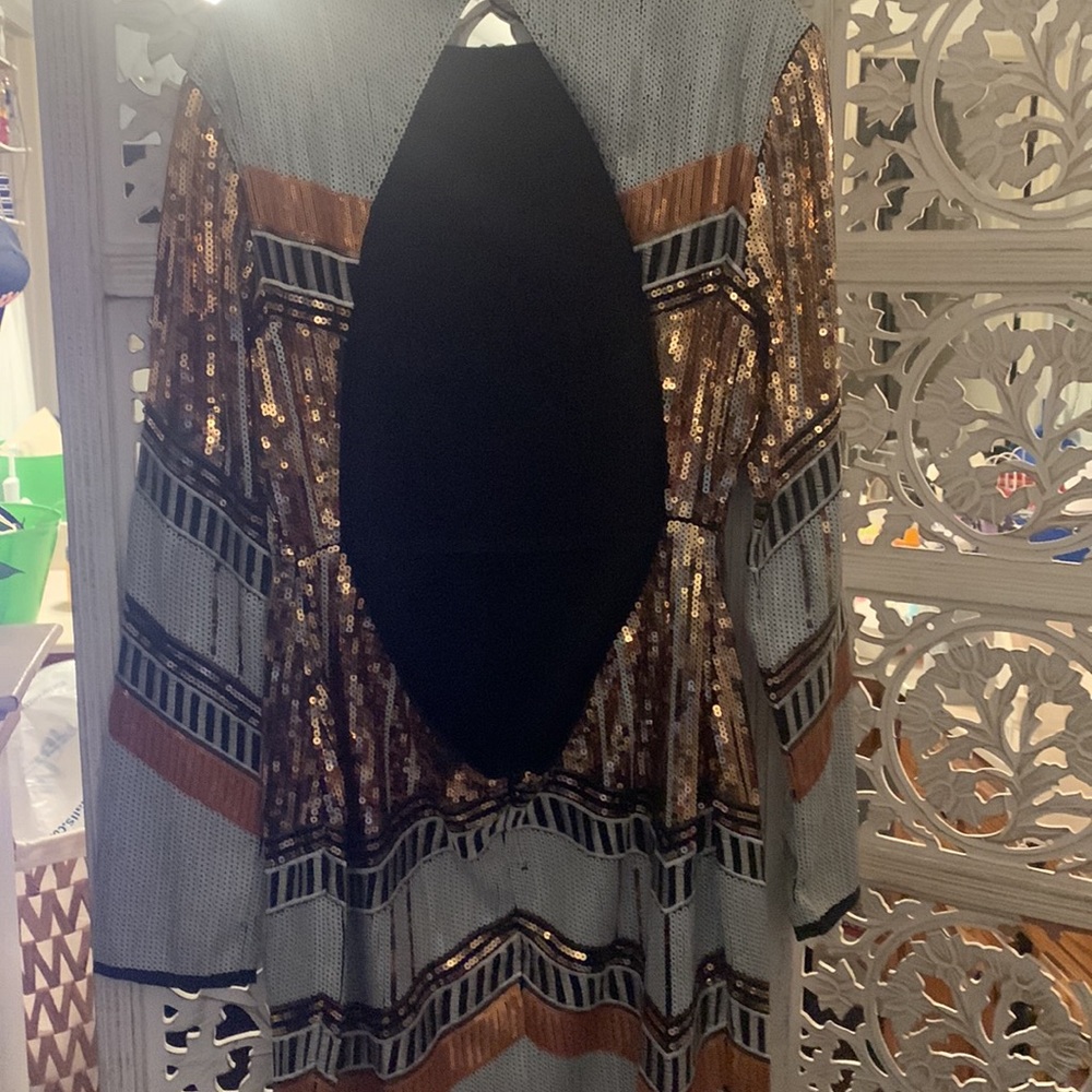 Brand New Multi color Gold Sequin Bodycon Dress by Boohoo, Size 12 - Picture 4 of 4